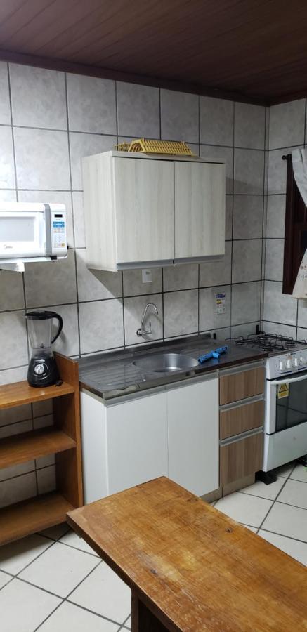 Residencial Costumes Brasileiras Hotel Бомбиняс Екстериор снимка