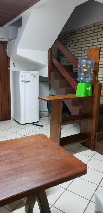Residencial Costumes Brasileiras Hotel Бомбиняс Екстериор снимка