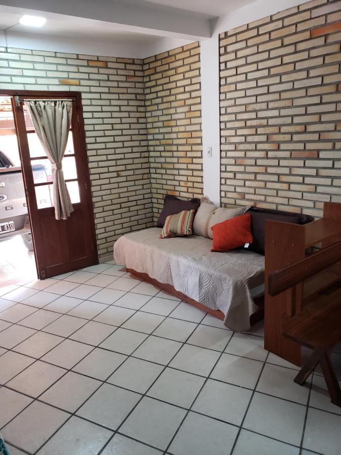 Residencial Costumes Brasileiras Hotel Бомбиняс Екстериор снимка