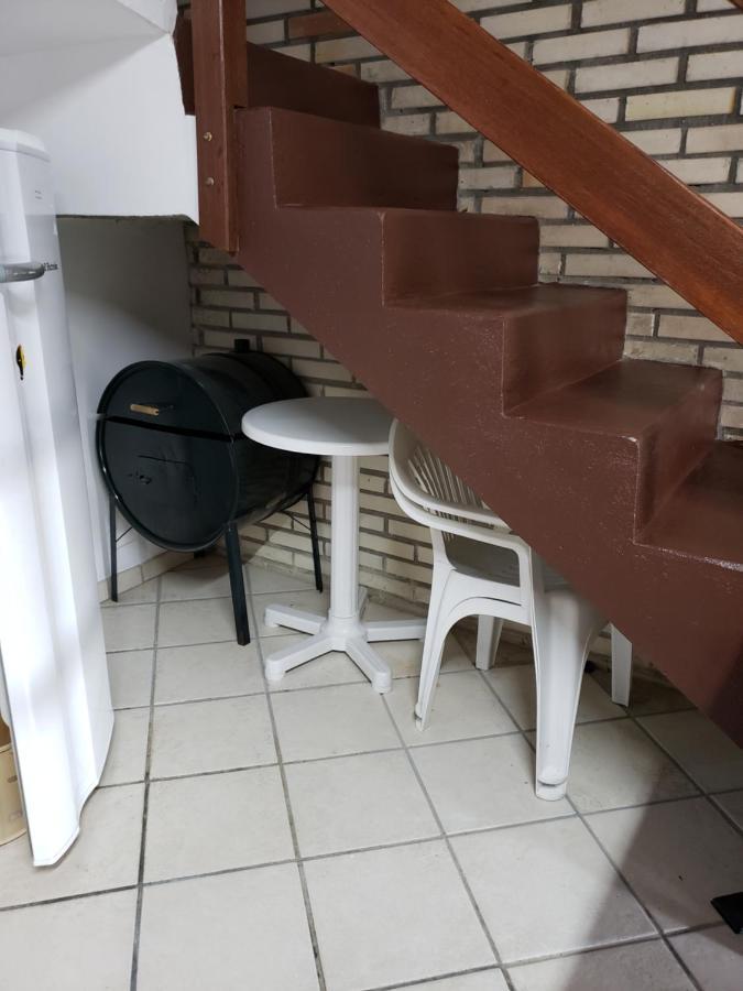 Residencial Costumes Brasileiras Hotel Бомбиняс Екстериор снимка