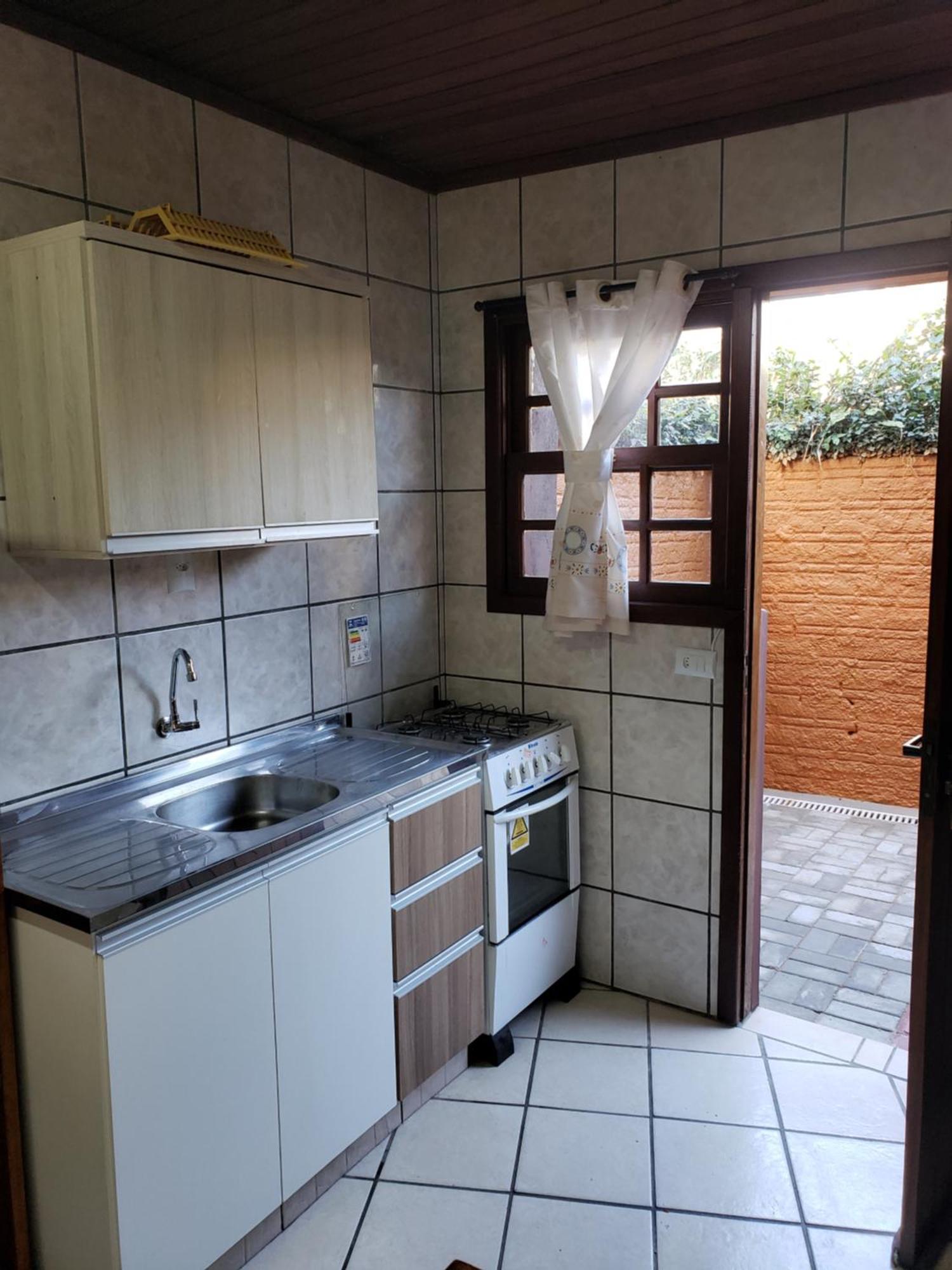 Residencial Costumes Brasileiras Hotel Бомбиняс Стая снимка